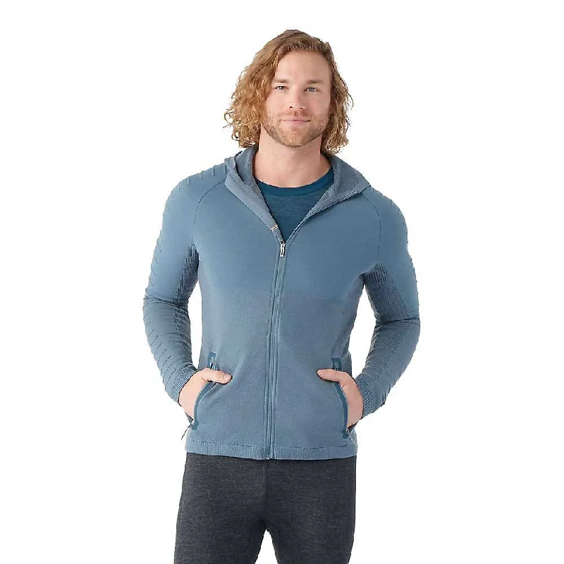pewter blue:#8d9fab